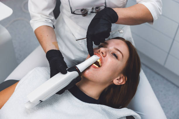 Best Emergency Cosmetic Dentistry (e.g., broken veneers) in Hlcrest, IL